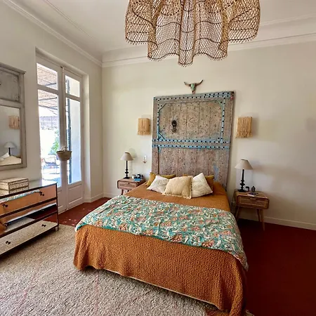 Divine Idylle Luxe 3 Chambres, Terrasse 130m2, Jacuzzi, Clim Plein Centre