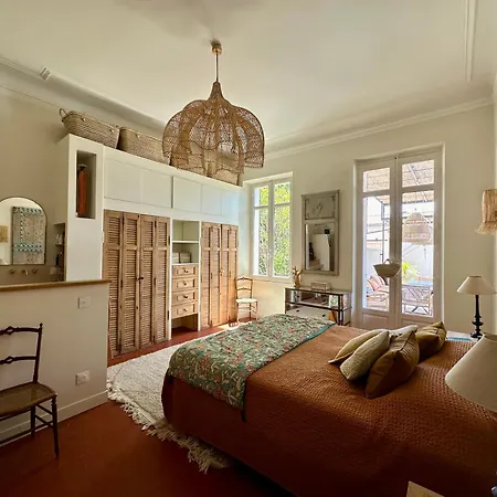 Divine Idylle Luxe 3 Chambres, Terrasse 130m2, Jacuzzi, Clim Plein Centre