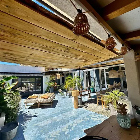 Divine Idylle Luxe 3 Chambres, Terrasse 130m2, Jacuzzi, Clim Plein Centre Aix-en-Provence