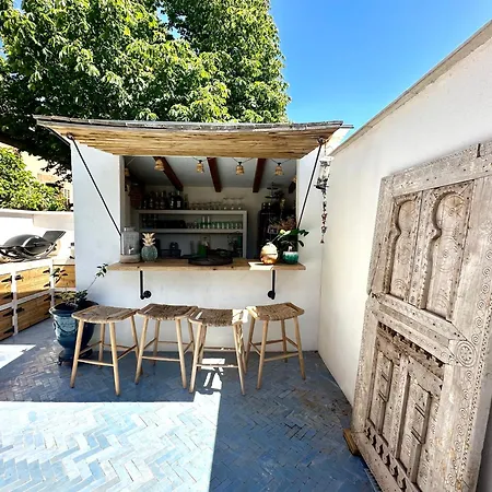 Divine Idylle Luxe 3 Chambres, Terrasse 130m2, Jacuzzi, Clim Plein Centre *
